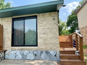 Building Photo - 1023 Nile St