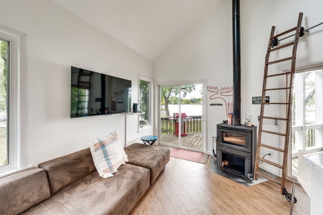 Building Photo - 35831 N Cedar Is