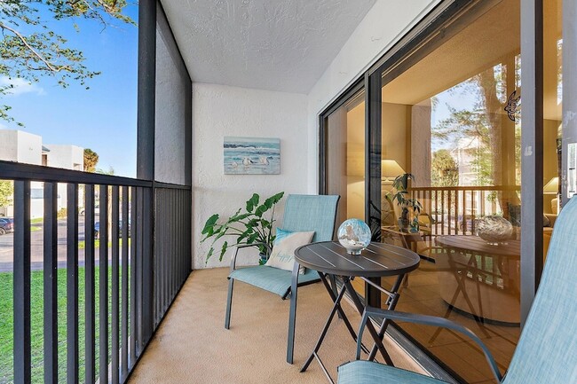 Building Photo - 1605 S US Hwy 1