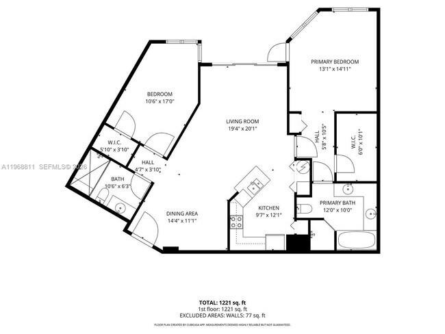 Building Photo - 19900 E Country Club Dr