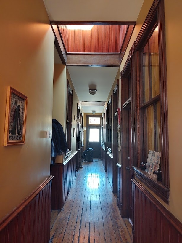 Building Photo - 314 N 1st St W