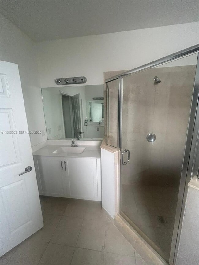 Building Photo - 20828 NE 2nd Ct