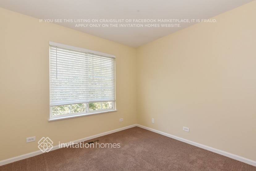 Building Photo - 203 Monarch Dr