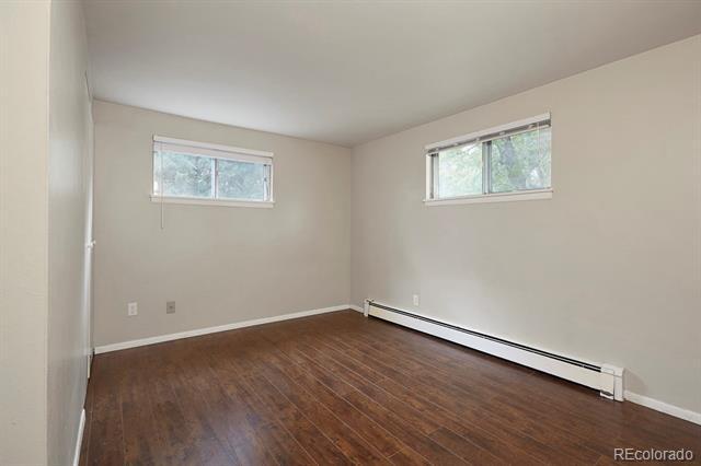 Building Photo - 241 Elmwood Dr