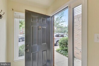 Building Photo - 2107 N Rolfe St