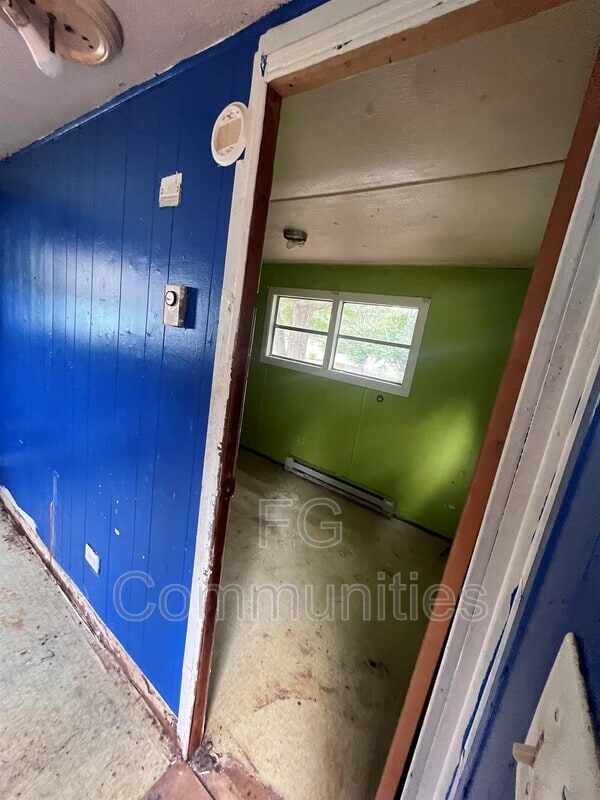 Building Photo - 9000 Faires Rd