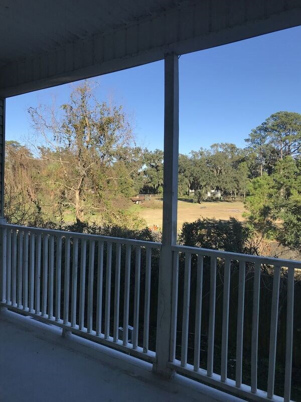 Building Photo - 368 Laurel Oak Ln