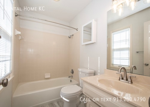 Building Photo - 18880 W 116th St