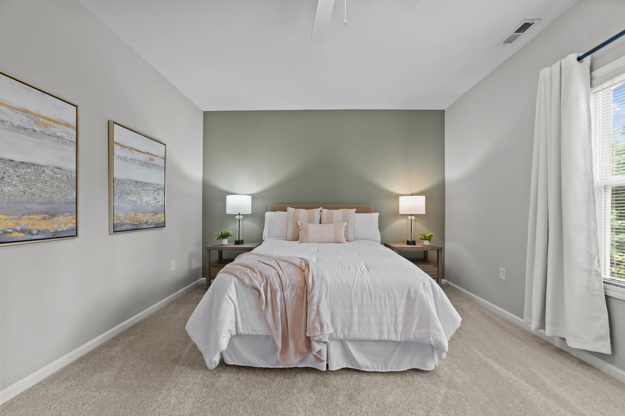 Building Photo - 1121 Turtle Creek Rd