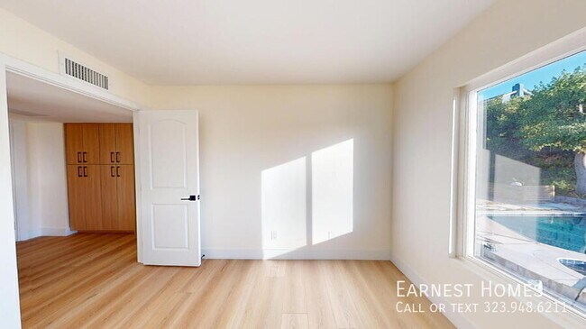 Building Photo - 4455 Deanwood Dr