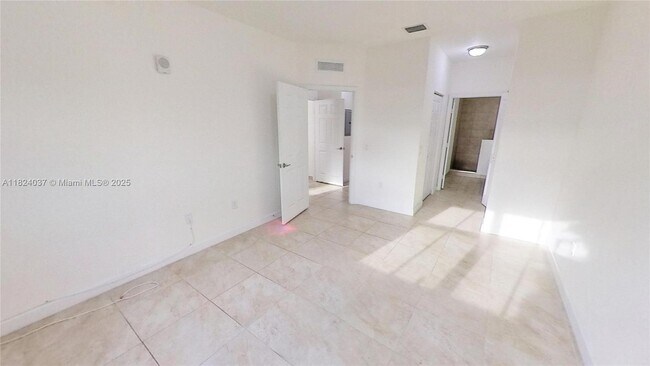 Building Photo - 230 NW 109th Ave
