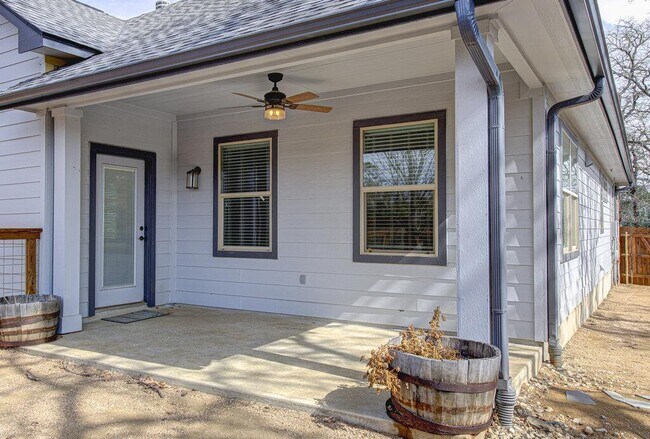 Building Photo - 110 Kou Ct