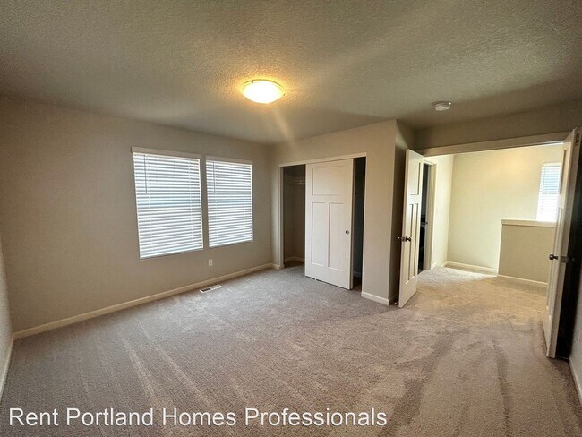 Building Photo - 4 br, 2.5 bath House - 31482 NW Turel Drive