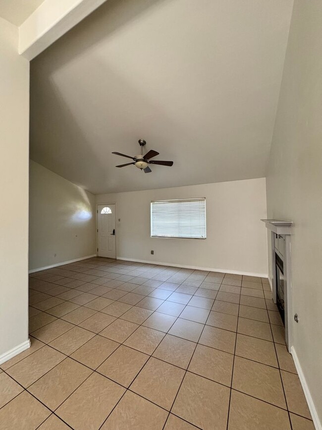Building Photo - 5607 Plute Pass St
