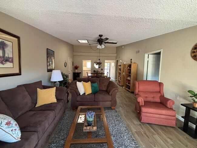Building Photo - 729 Leisure World