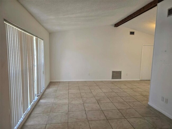 Building Photo - 12412 Cardiff Dr