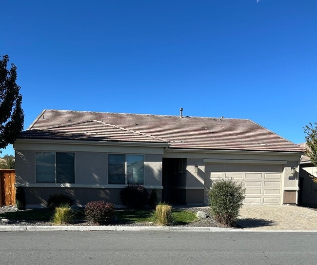 Primary Photo - 4973 Bougainvillea Dr