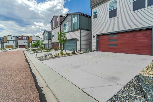 Building Photo - Modern 4BR with Open Kitchen, Patio & 2-Car Garage