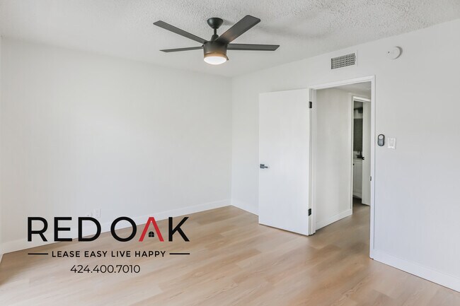 Building Photo - 4737 Orion Ave