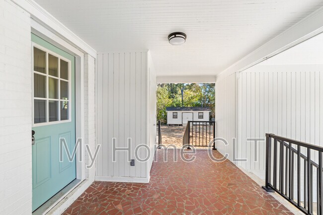 Building Photo - 3503 Linwood Rd