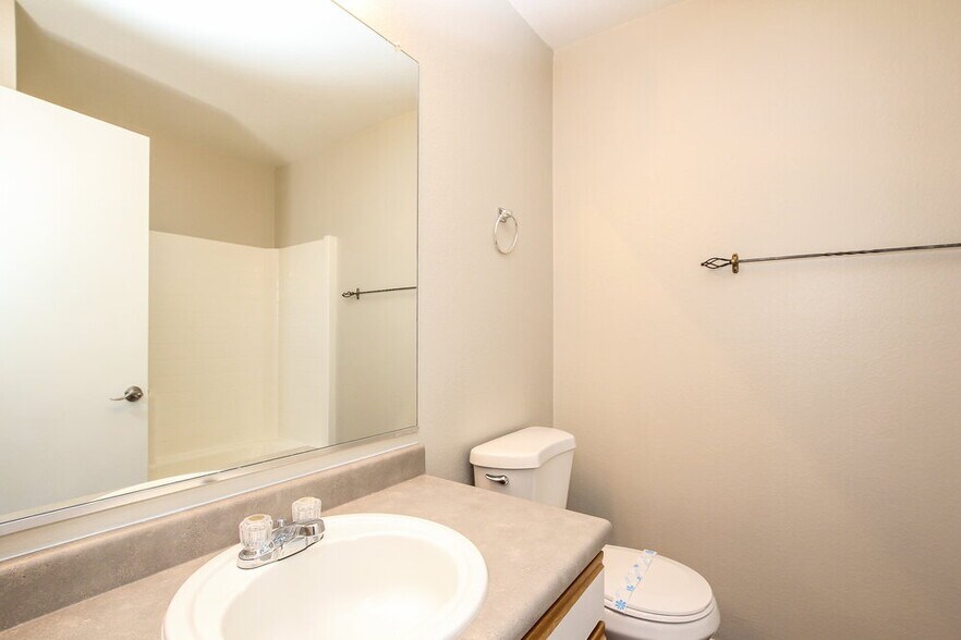 Building Photo - 10546 W Carlota Ln