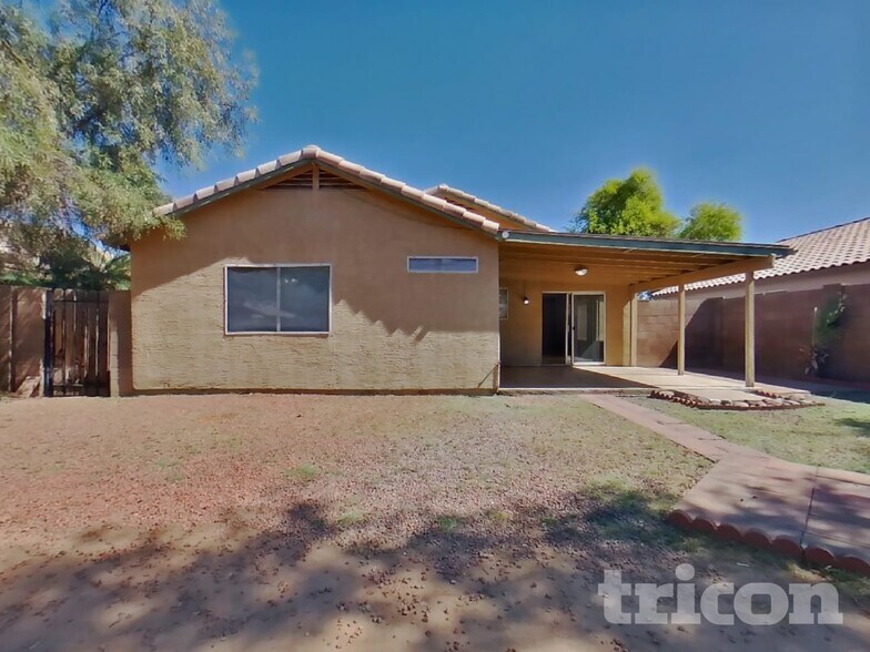 Building Photo - 4127 W Solar Dr