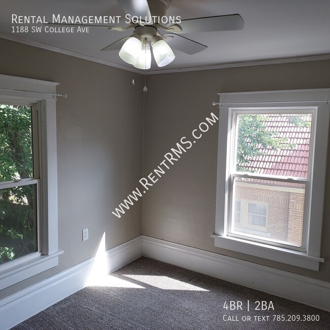 Building Photo - **MOVE-IN SPECIALS**1188 SW College Ave - ...