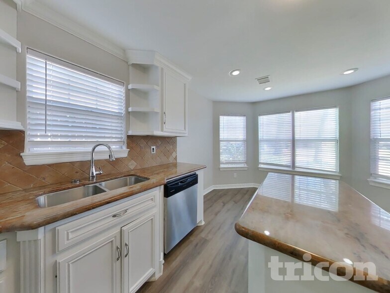 Building Photo - 17711 Wake Ct