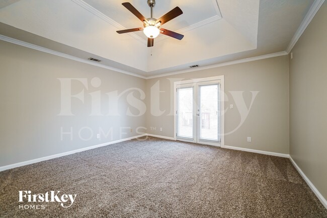 Building Photo - 12289 Riviera Dr