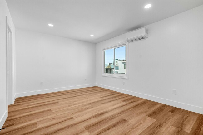 Building Photo - 18652 Libra Cir