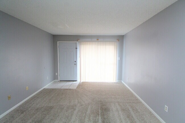 Building Photo - 2BR Apartment in Gulf Breeze – Near Oriole...