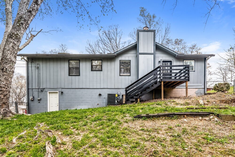 Building Photo - 5201 Willow Ridge Ln