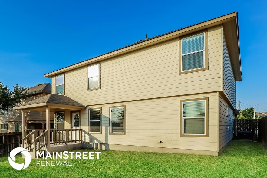 Building Photo - 11131 Creek Eagle