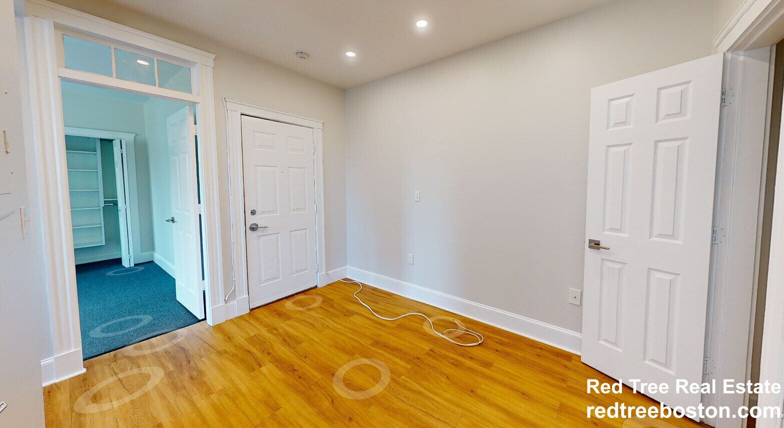 Building Photo - 822 Beacon St