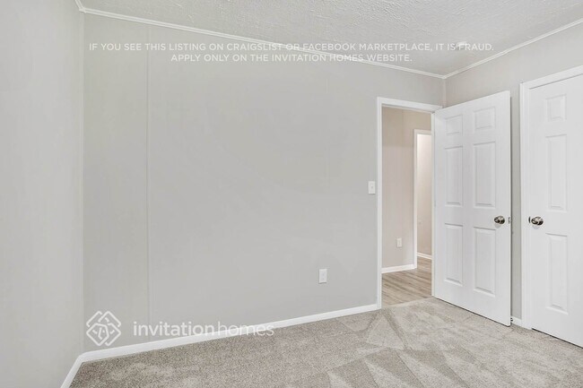 Building Photo - 1941 Bandera Dr