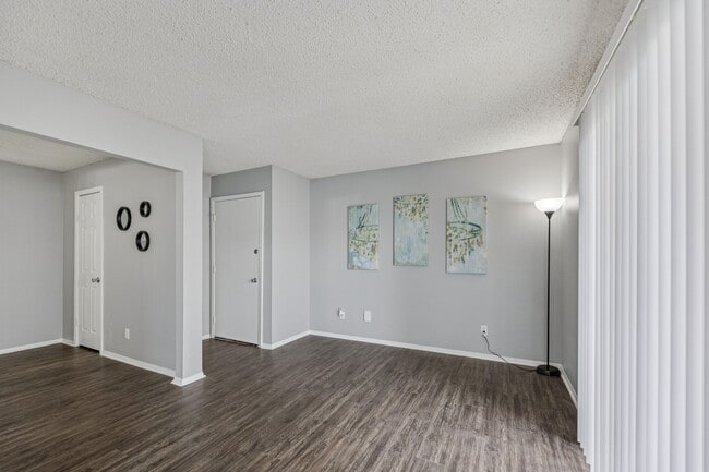 Interior Photo - Country Club