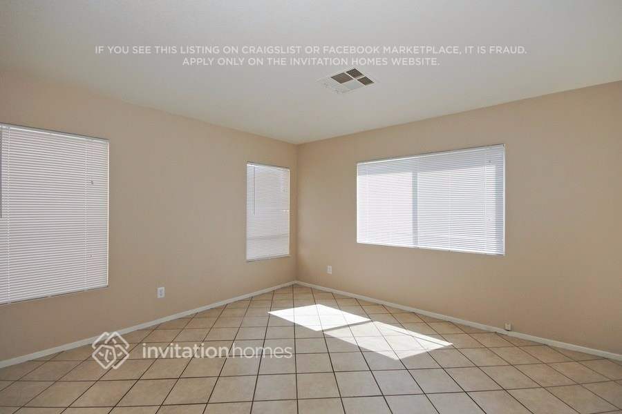 Building Photo - 4423 Scarlet Sea Ave