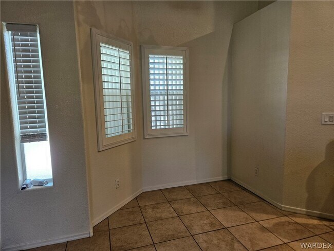 Building Photo - 4783 Whitegate Pl
