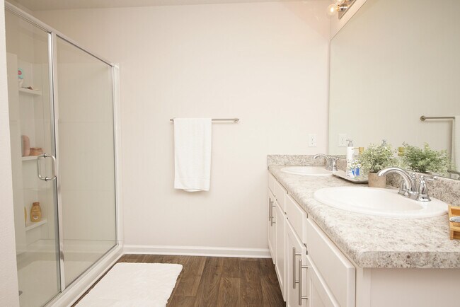 Building Photo - 334 This Way