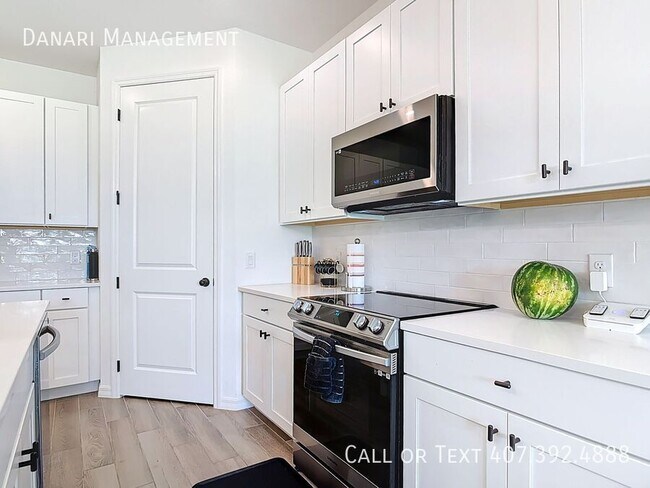 Building Photo - 1348 Sterling Pointe Dr