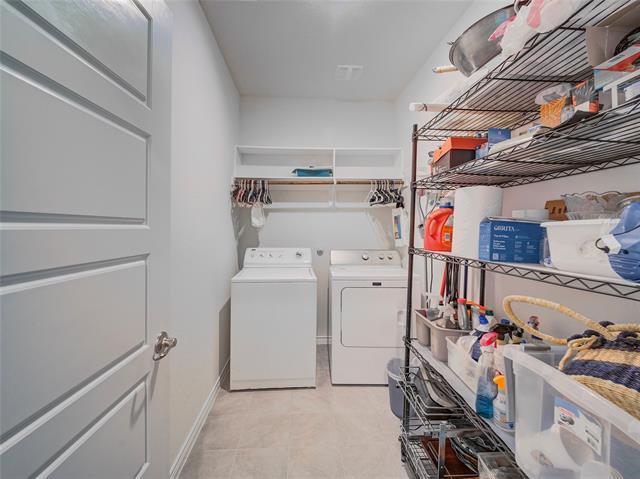 Building Photo - 1520 Saratoga Ave