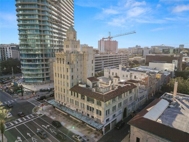 Building Photo - 405 Central Ave S