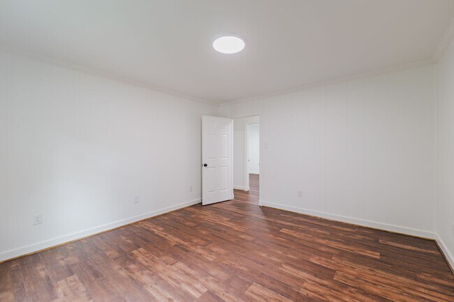 Building Photo - 1703 Choate Pl