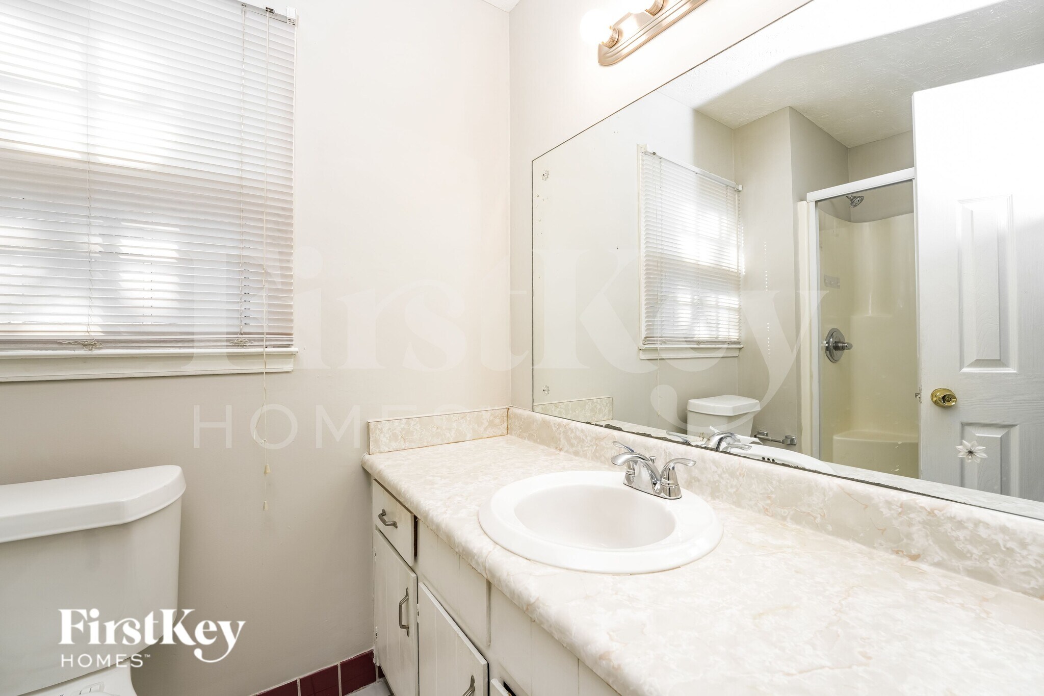 Building Photo - 4005 Huddersfield Dr SW