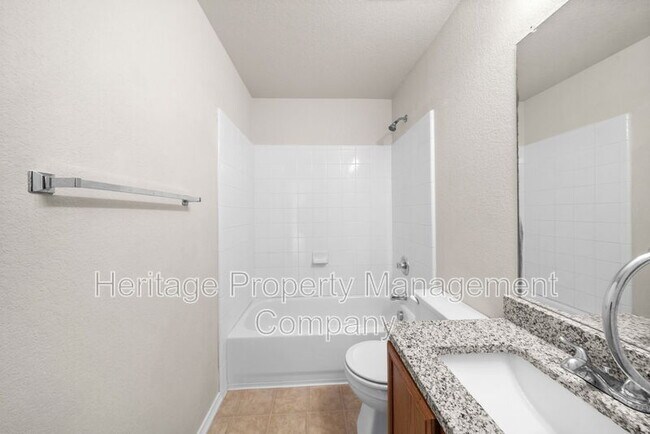 Building Photo - 9939 Hawksbill Peak