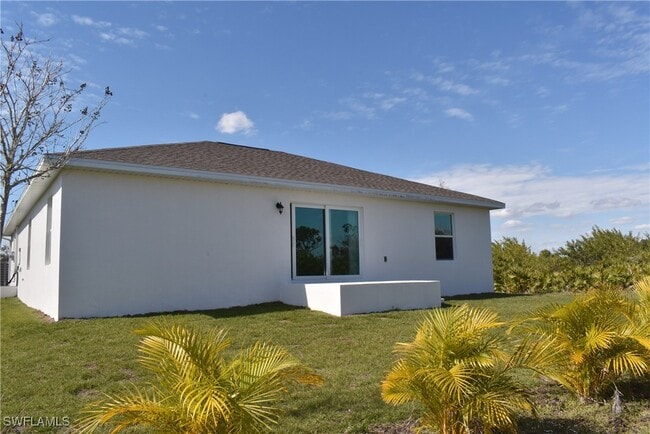 Building Photo - 126 Smallwood Rd