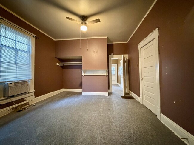 Building Photo - 1511 Hamorton Pl