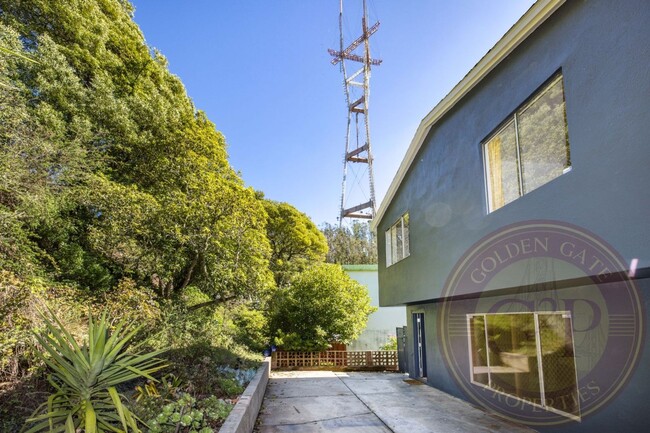 Building Photo - Forest Knolls - 3 BR, 2 BA House 1,275 Sq. Ft. - 3D Virtual Tour, 2-Car Garage, Ample Storage