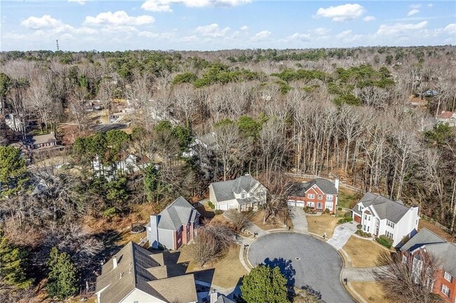 Building Photo - 812 Pinder Point Ct