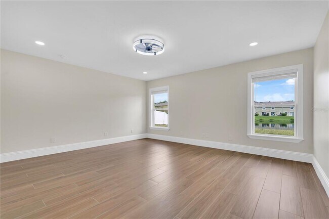 Building Photo - 531 Flower Fields Ln